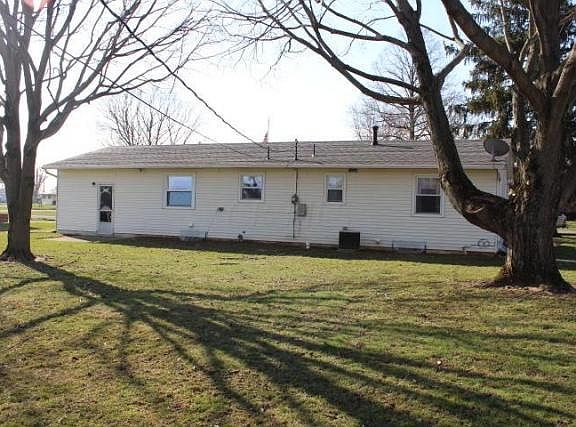 2nd image of 160 Hillcrest Dr
