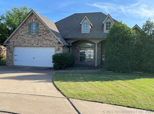 1533 W Rockport St, Broken Arrow, OK 74012