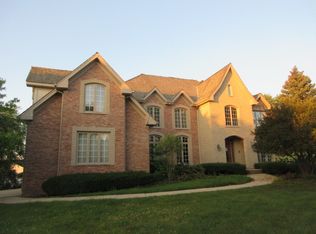 31260 W Somerset Cir, Libertyville, IL 60048