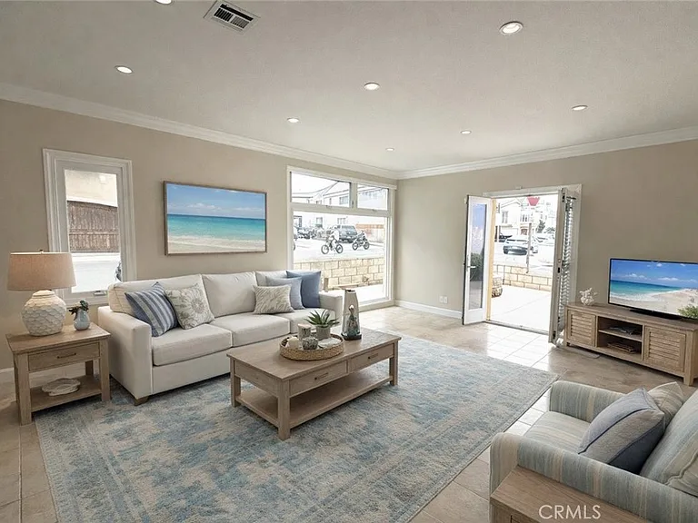 4510A Seashore Dr — Photo 4