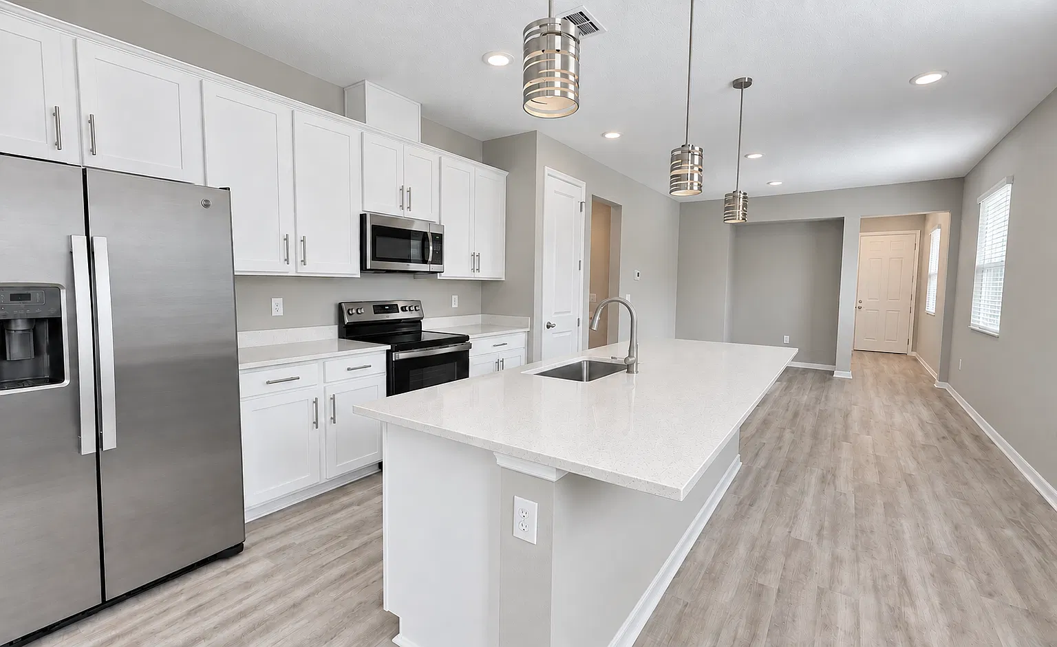 3 bed, 1680 sqft, $1,995 — Photo 4