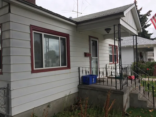 4703 N Stone St, Spokane, WA 99207