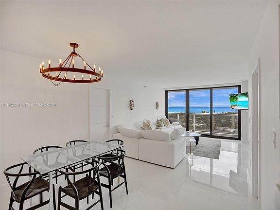 5th image of 20515 E Country Club Dr APT 1744