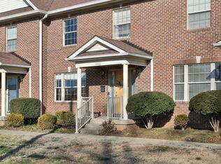 3006 Sprowl Rd, Louisville, KY 40299