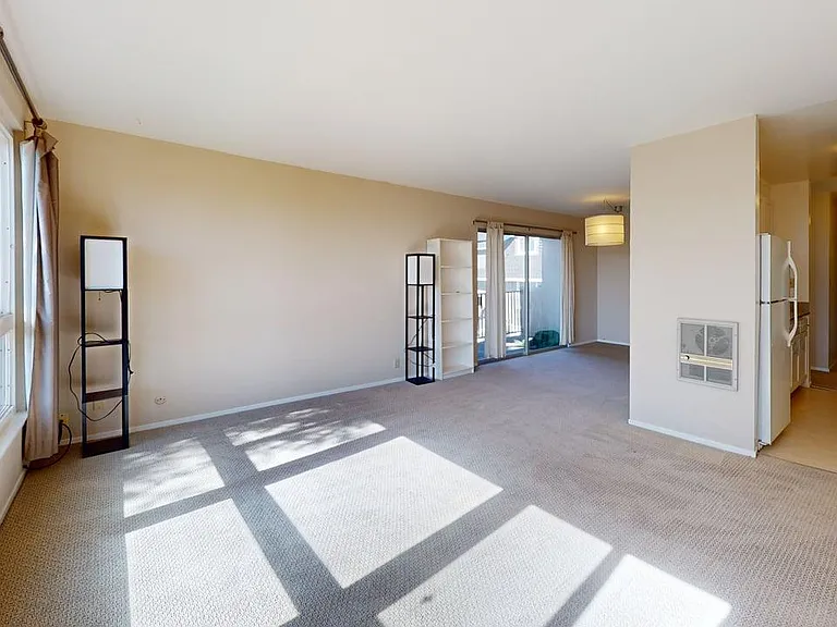 2632 Warring St #8 — Photo 7
