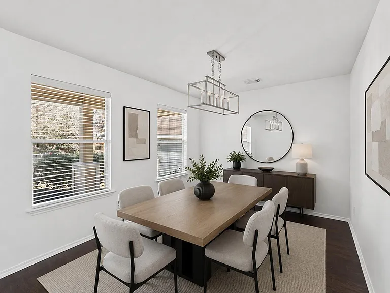 6 Druids Glen Pl — Photo 5