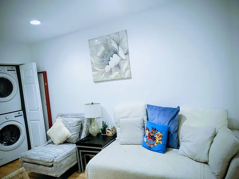 2421 Ruhland Ave #A — Photo 5