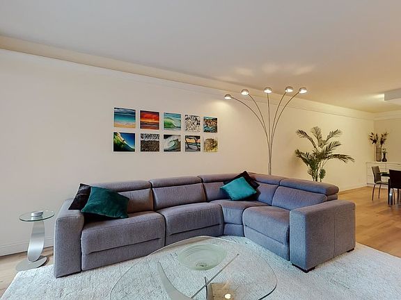 3rd image of 101 Lombard St APT 812W