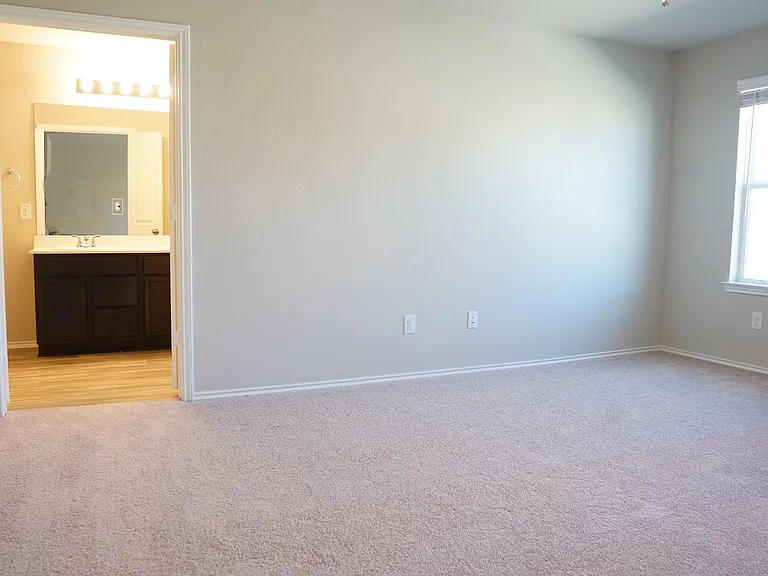 15810 Perthshire Creek Dr — Photo 25