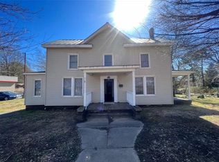 419 E 2nd St, Chase City, VA 23924