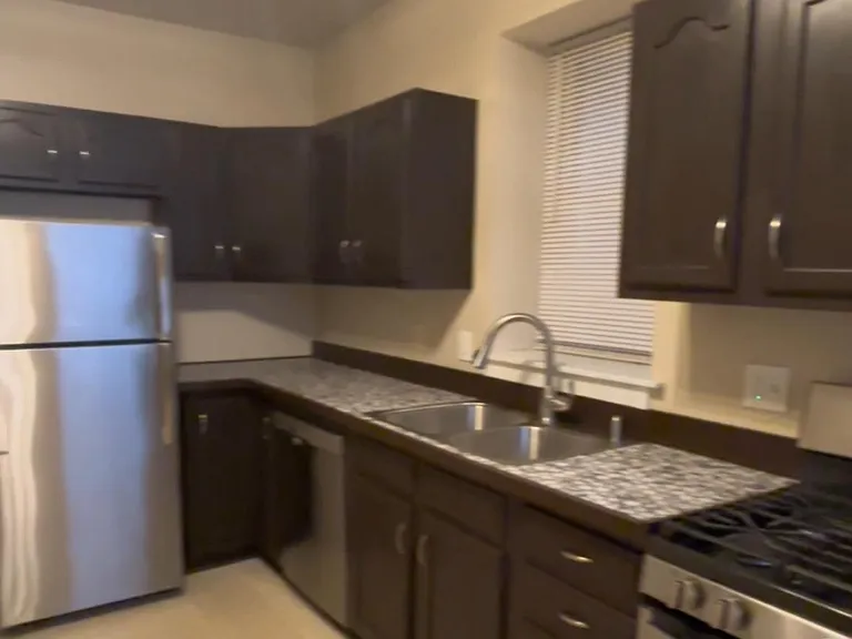 4253 Cleveland Ave — Photo 16