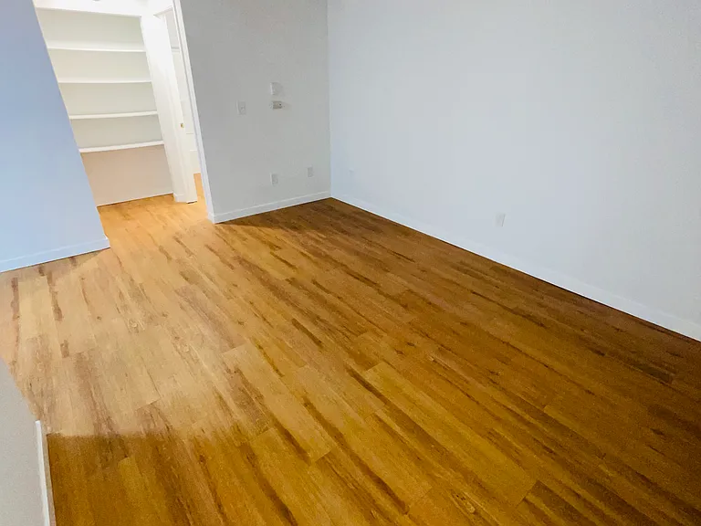 Cedar Park — Photo 8