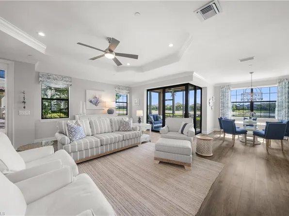 9685 Montelanico LOOP #101, NAPLES, FL 34119