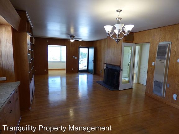 4th image of 3732 Bancroft St