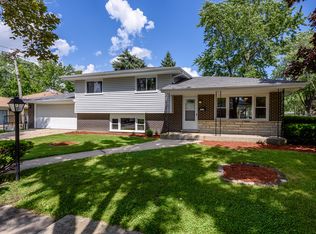 1137 Damico Dr, Chicago Heights, IL 60411