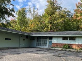 36315 Timberlane Dr, Solon, OH 44139
