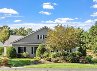 27 Wildwood Dr, Southborough, MA 01772