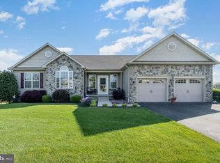 6 Boulder Rd, Hanover, PA 17331