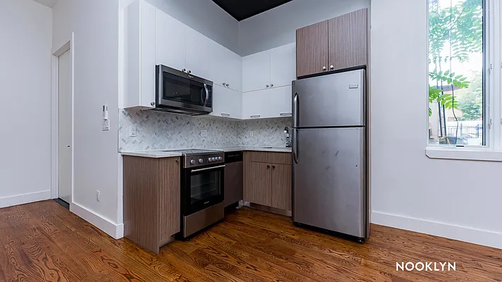 Rented by Nooklyn NYC LLC | media 3