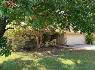 601 N Pearson St, Godley, TX 76044