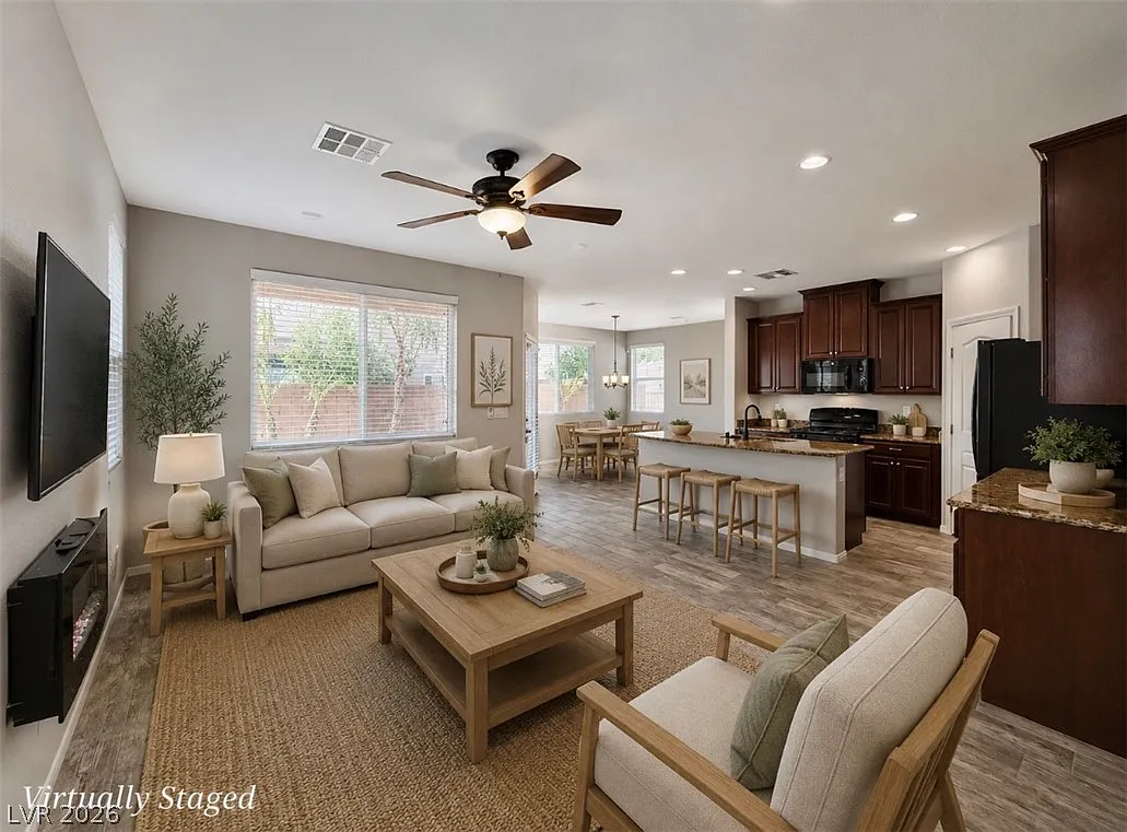 3 bed, 2.5 bath, 1680 sqft, $2,000 — Photo 3