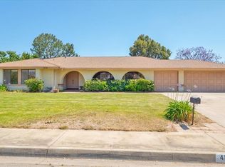 4821 Mane St, Montclair, CA 91763