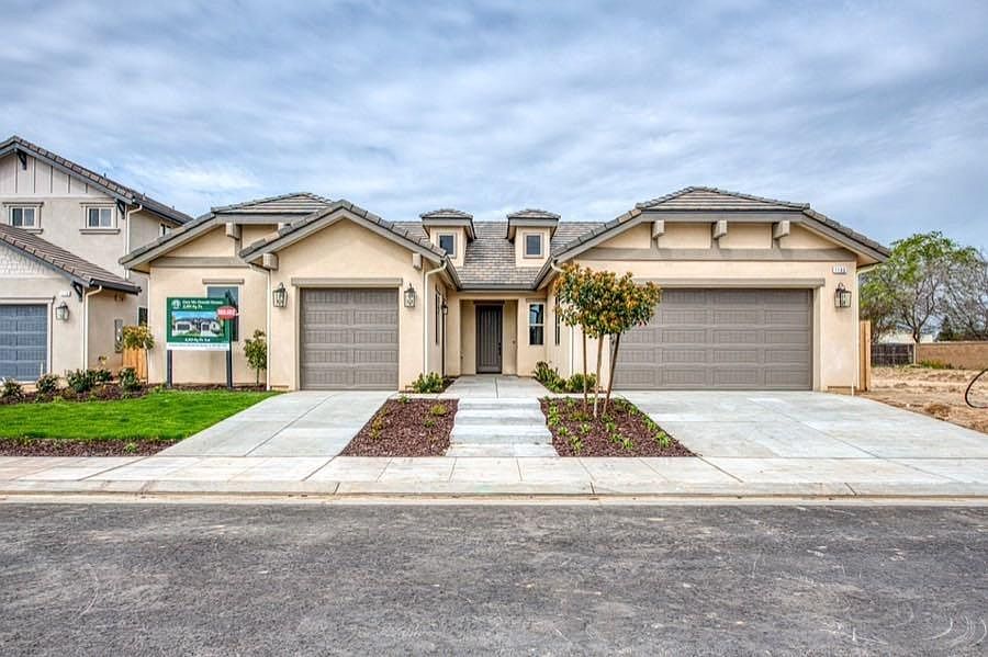 1186 N Holly Ave, Clovis, CA 93611 MLS 592910 Zillow