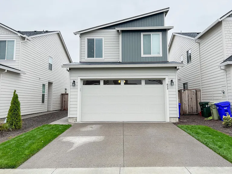 833 S 23rd Ave — Photo 1