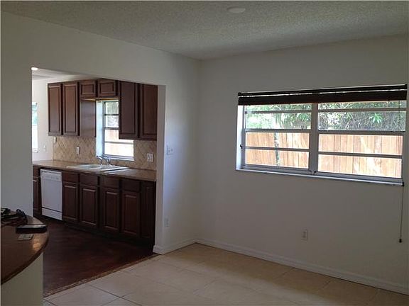 Home For Sale In Sandalfoot