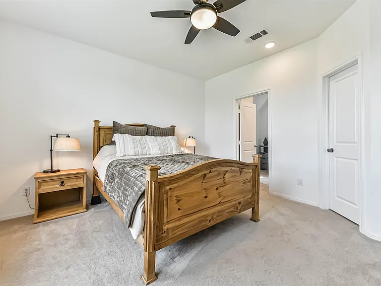 339 Friesian Ct — Photo 21