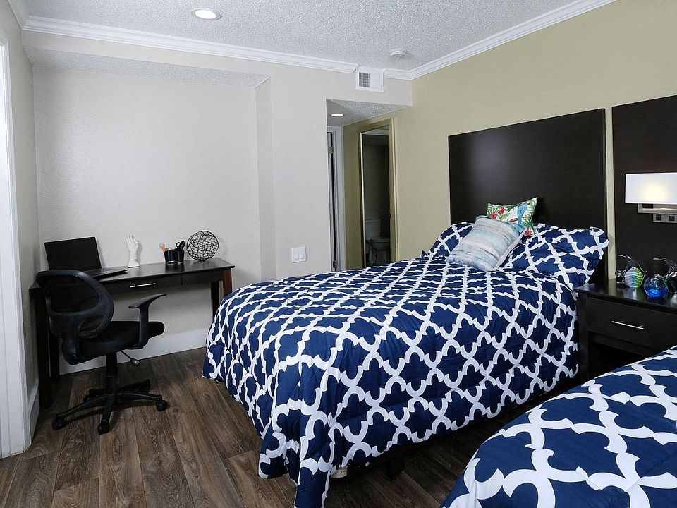 Fusion Orlando - Bedroom