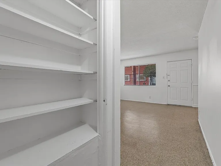 521 S Maryland Pkwy #A16 — Photo 10