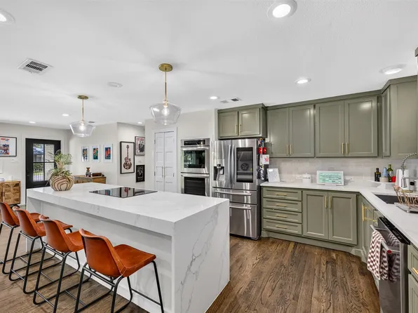 7166 Dalewood Ln, Dallas, TX 75214