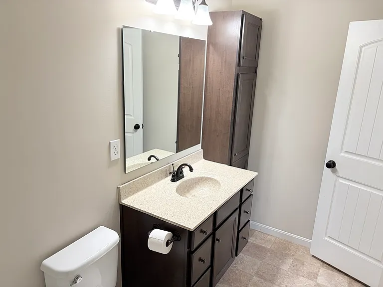 3260 Fontaine Ct — Photo 17