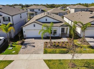 5595 Freesia Dr, Lakeland, FL 33811