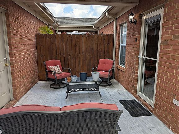 Tiled, covered patio
