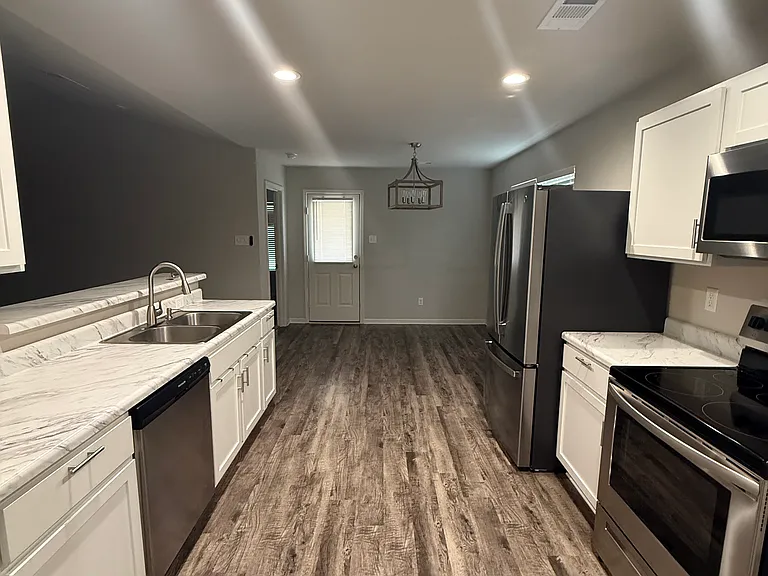 Prospector Dr — Photo 8