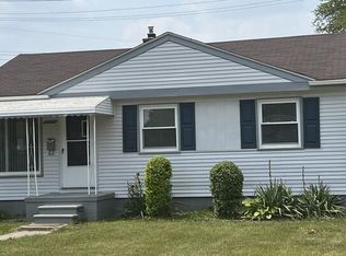 21311 Waltham Rd, Warren, MI 48089