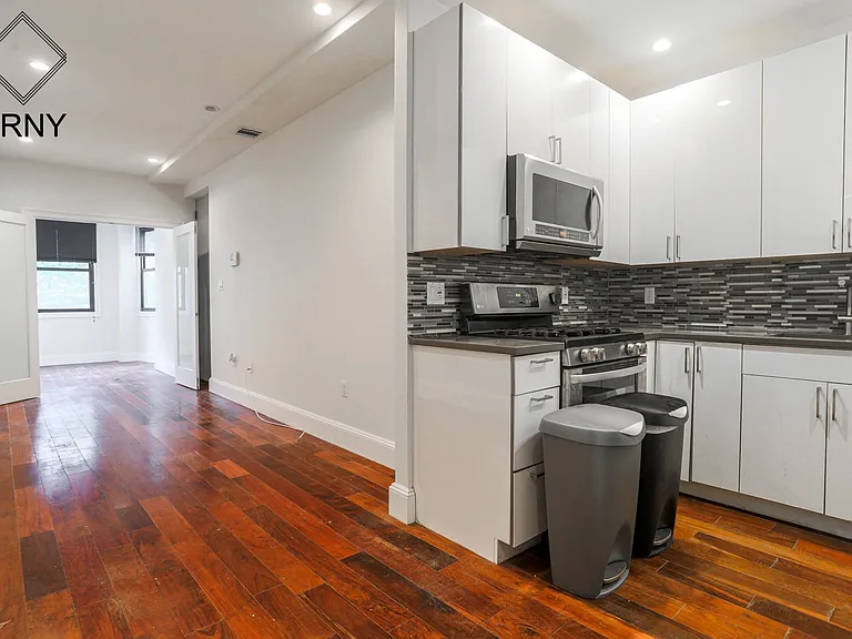 46 New York Ave #3B — Photo 3