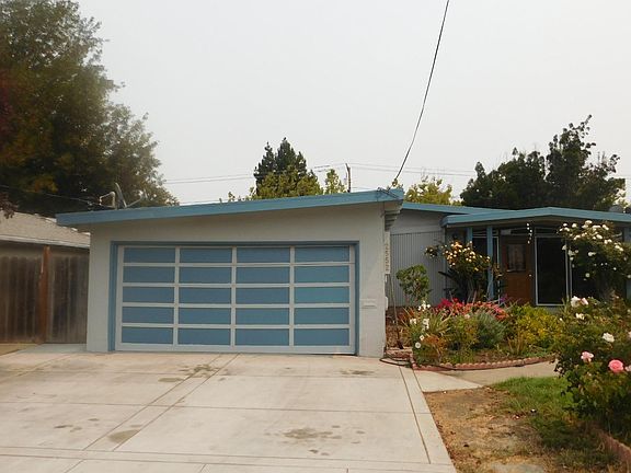 2nd image of 2552 Emmett Way