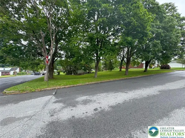 1419 S Dauphin St, Allentown, PA 18103