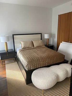 Rented by Bloom Real Estate Group | media 22