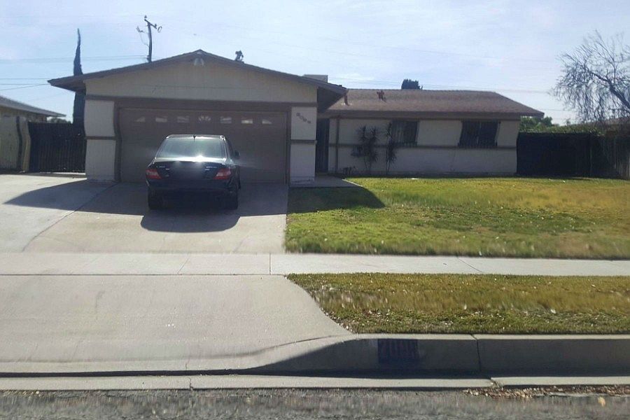 1st image of 2095 E 18th St