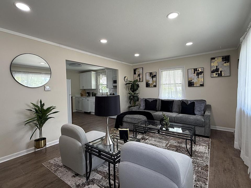 1st image of 3805 W Kaul AVENUE