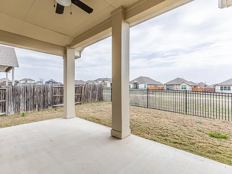 920 Foxbrook Way — Photo 36
