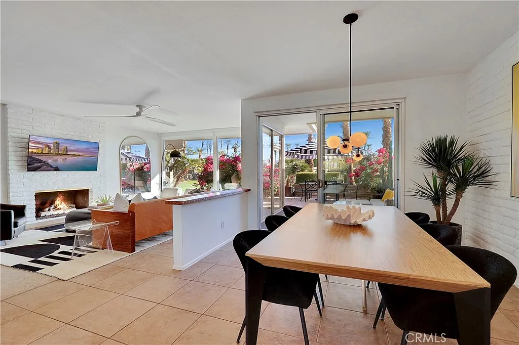 3 bed, 1907 sqft, $6,500 — Photo 3