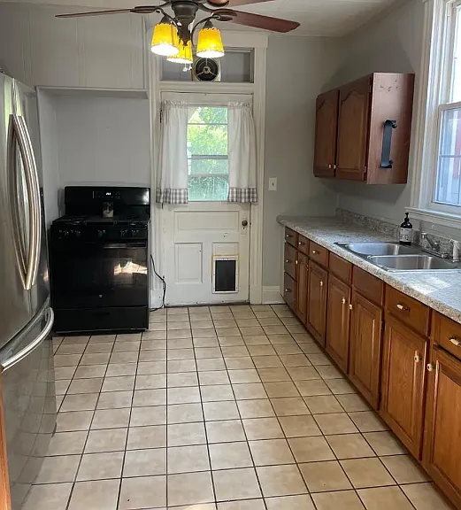 6148 Cedar Ave — Photo 5