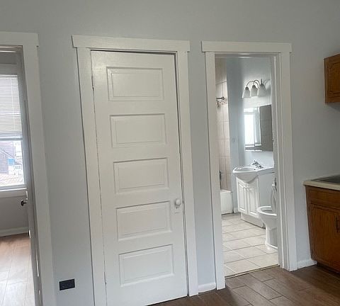 Sunny Apartment