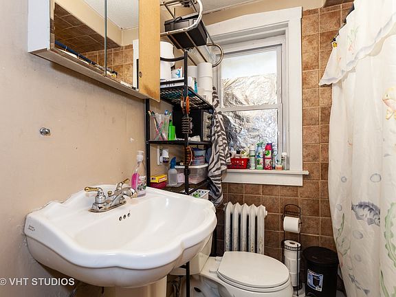 5th image of 1825 Elmwood Ave