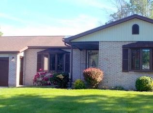 159 Winston Dr, Rochester, NY 14626